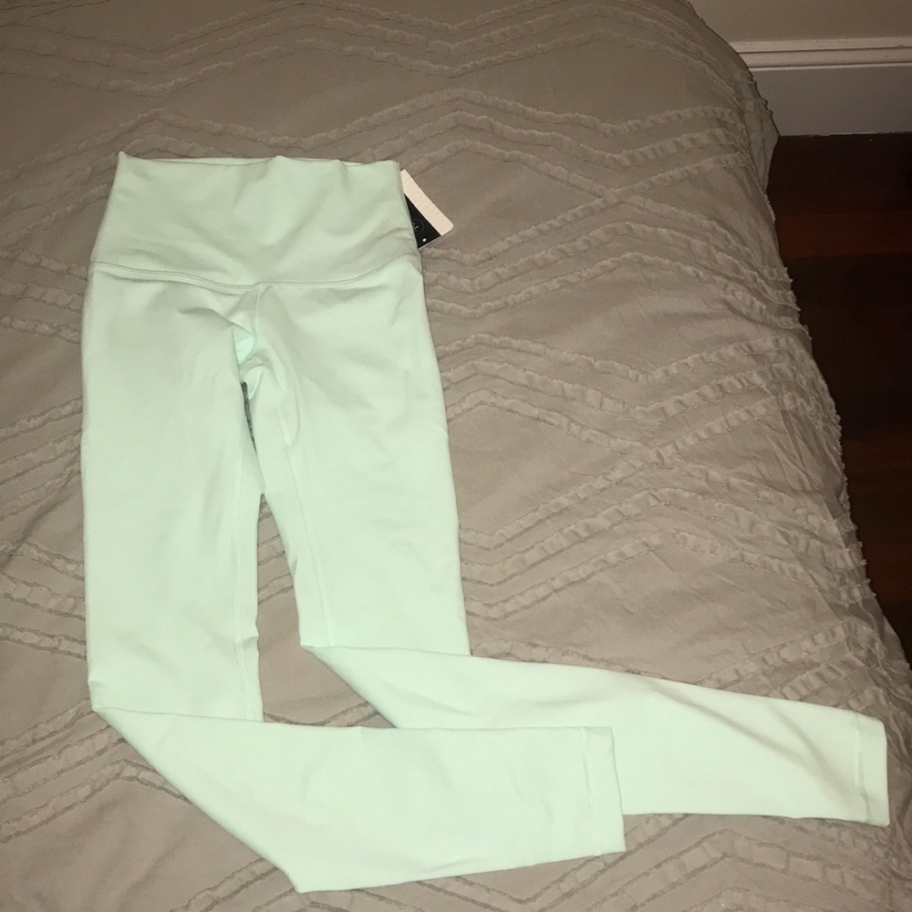 Lululemon High-Rise Wunder Under Pant